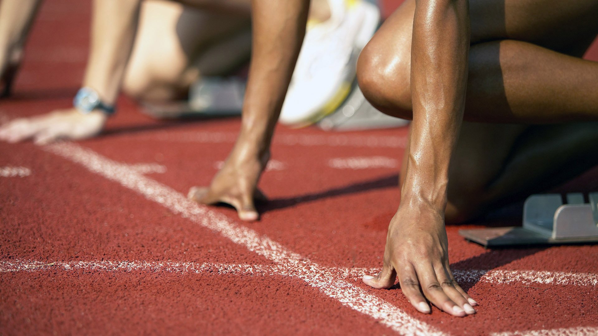 运动员情绪管理能力成为焦点，运动员心理状态